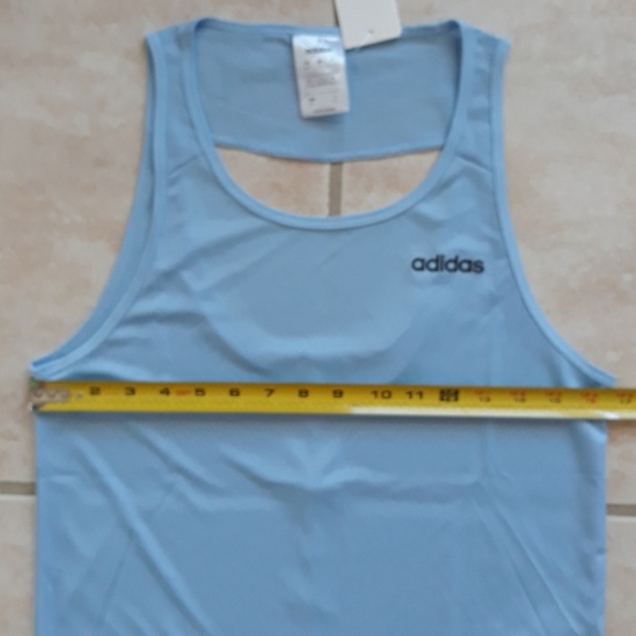 *Host Pick*Adidas ladies top - Picture 7 of 8